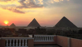  Pyramids Loft Guesthouse  Каир